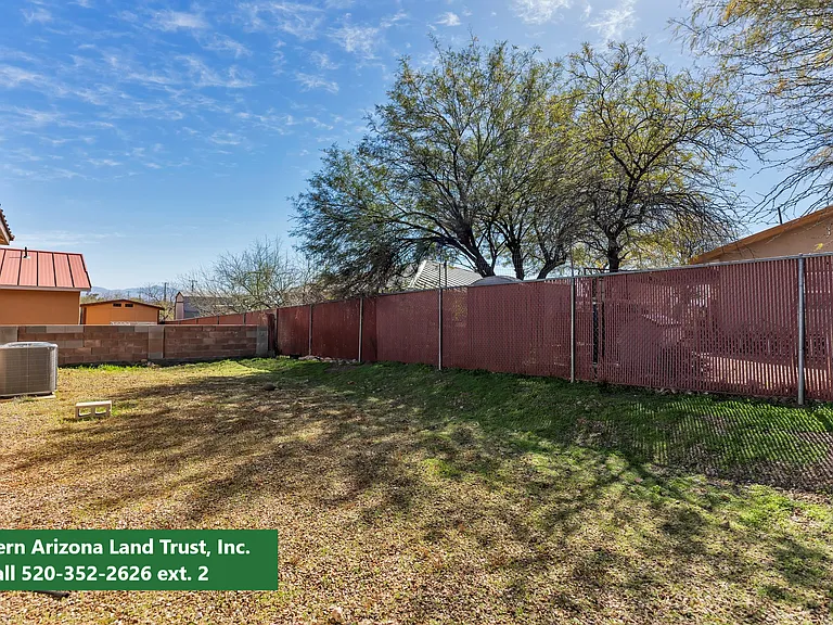 1935 W Banks Grove Pl — Photo 9