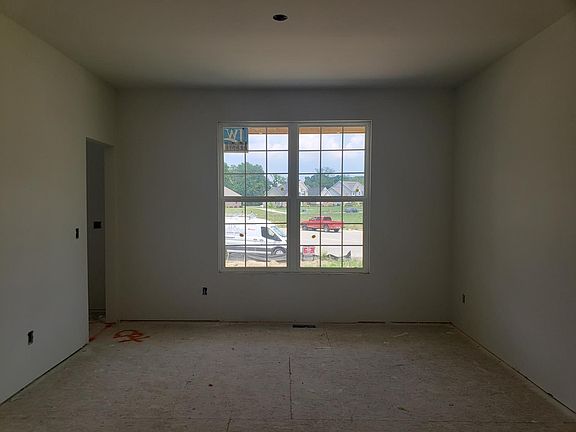 5th image of 9802 Cobb Hollow Ct