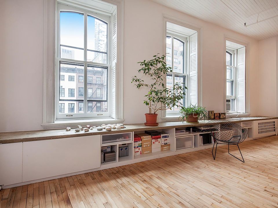 1st image of 307 Canal St APT 3S