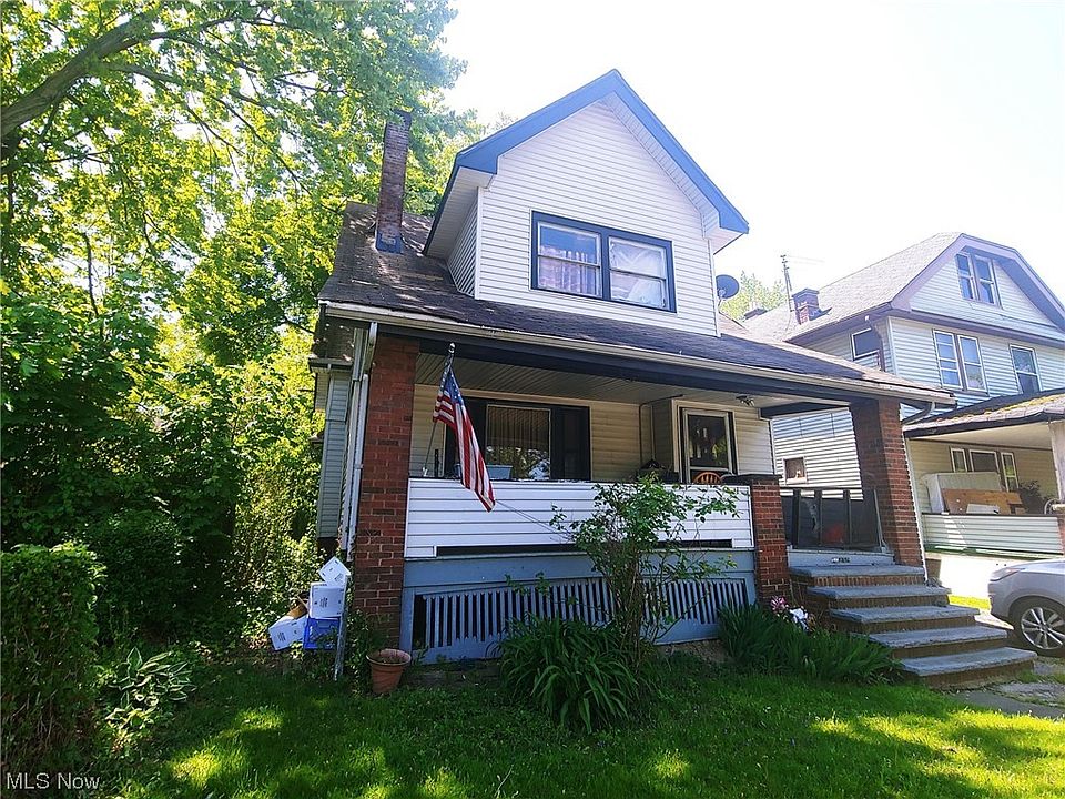 1st image of 12430 Castlewood Ave