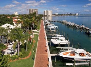 1000 Quayside Ter APT 1401, Miami, FL 33138