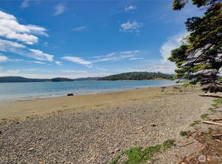 15950 Snee Oosh Rd, La Conner, WA 98257