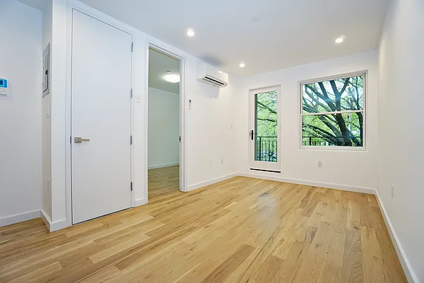 Rented by Corcoran | media 1