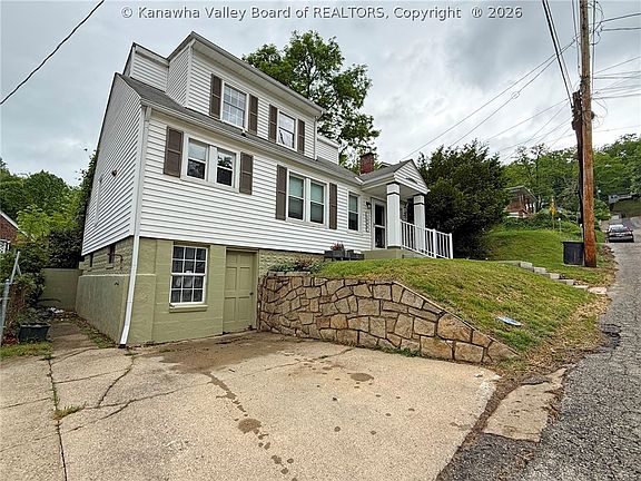 4th image of 1005 Tinder Ave