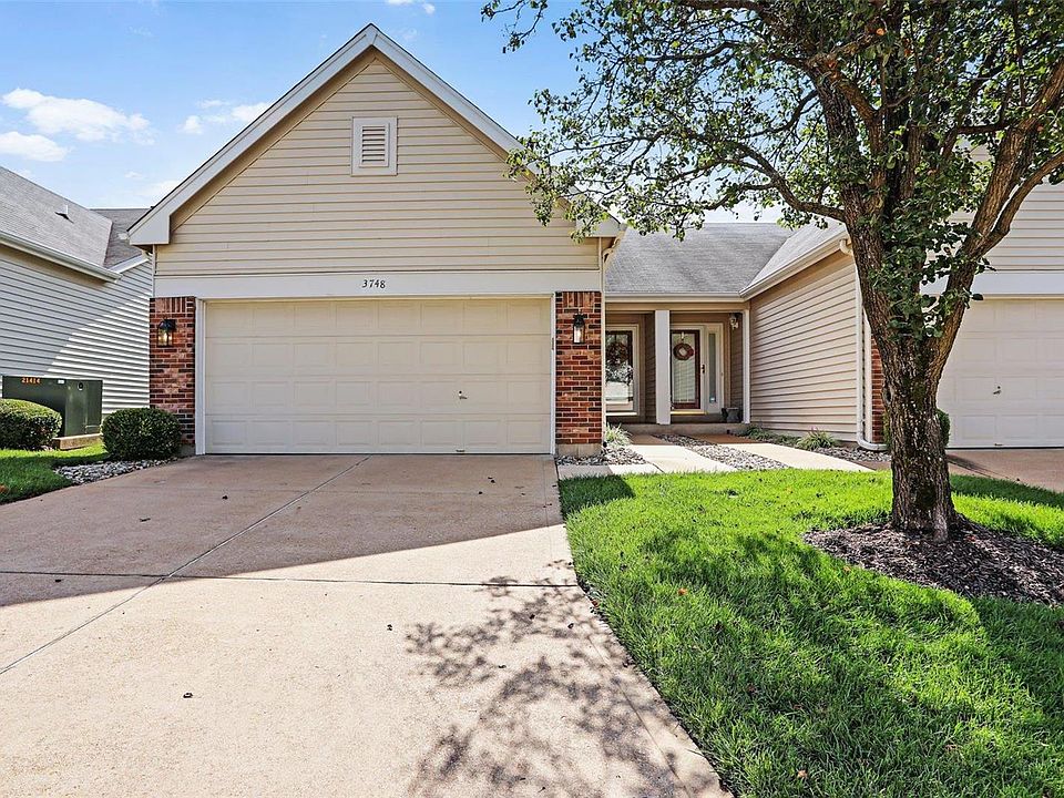 1st image of 3748 Southern Manor Dr