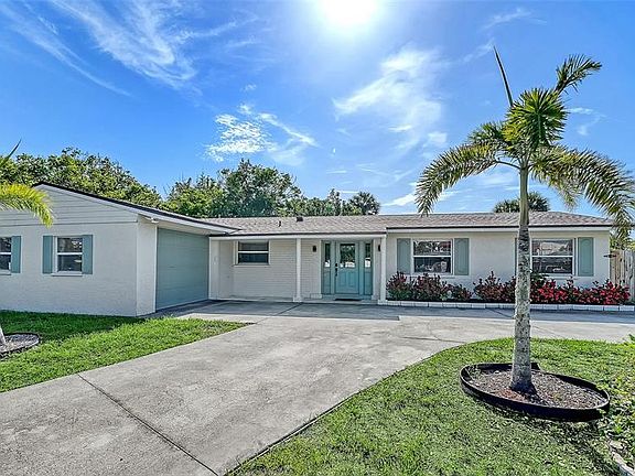 2nd image of 6515 Colonial Dr