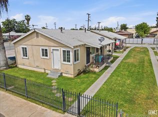 2208 Lake St, Bakersfield, CA 93306