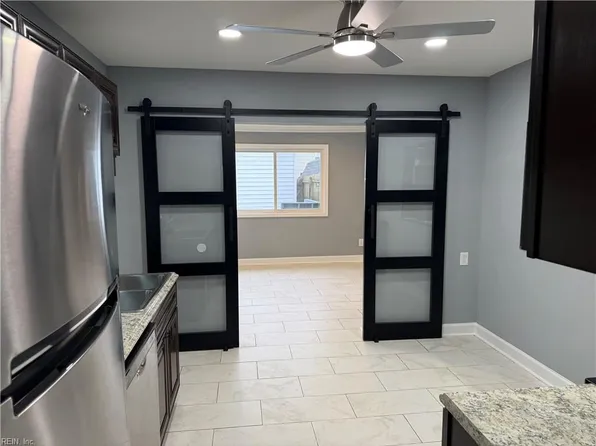 959 S Club House Rd, Virginia Beach, VA 23452