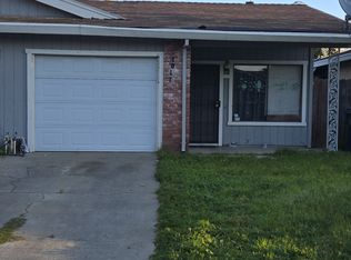 1015 Clinton Rd, Sacramento, CA 95825