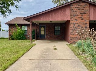 741 Oxen Dr, Shiloh, IL 62221