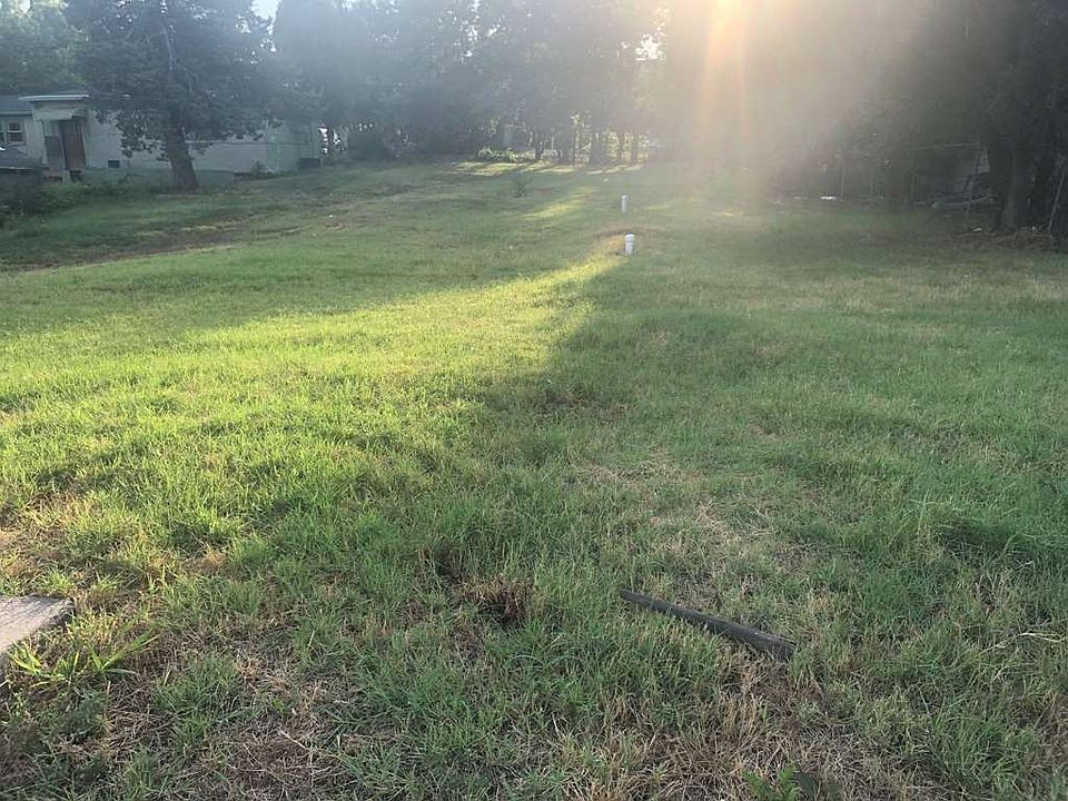 1st image of 0 5th Ave