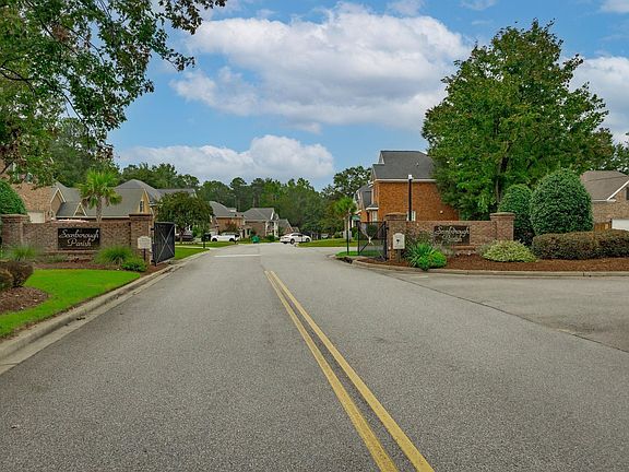 2nd image of 129 Scarborough Dr