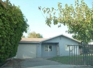 1687 C St, Brawley, CA 92227