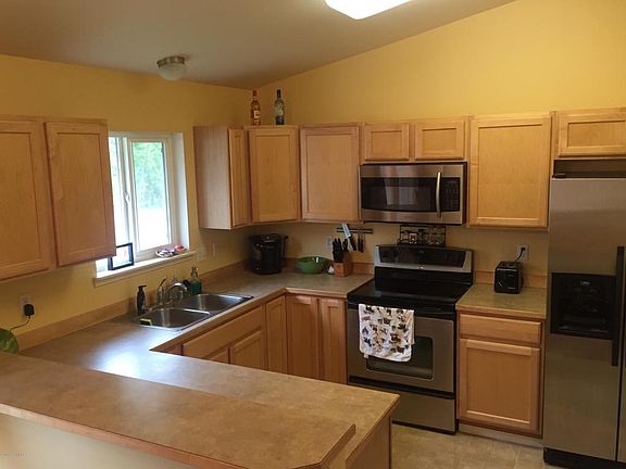 2nd image of 20145 Highland Ridge Dr