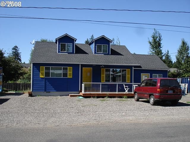 1st image of 10310 NE 13th Ave