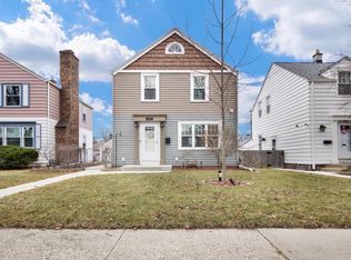 3329 S Taylor Ave, Milwaukee, WI 53207
