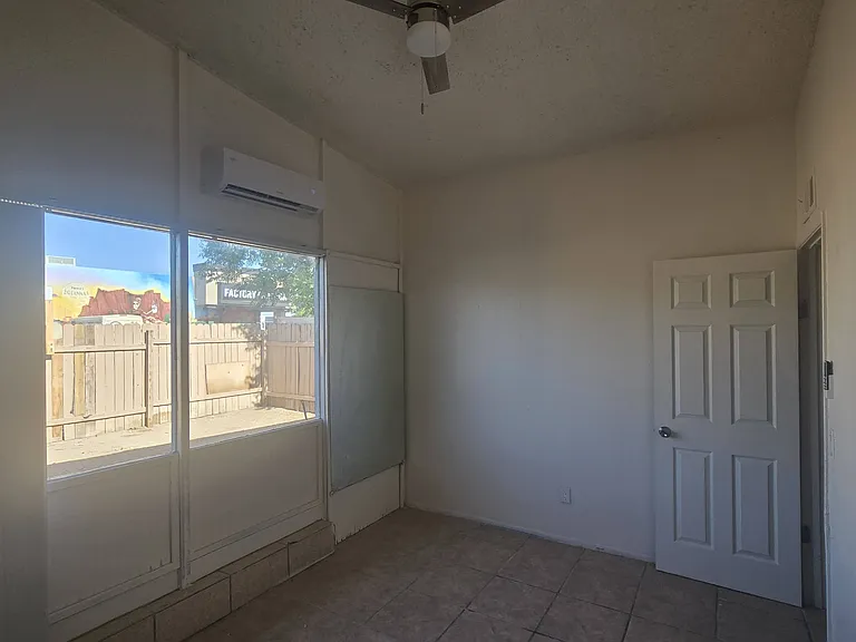3615 N Columbia Ave #3615 — Photo 8