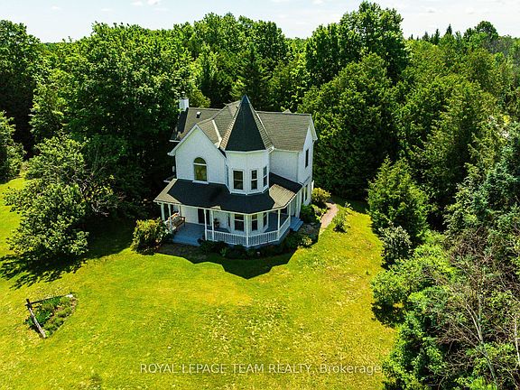 3rd image of 531 Craig Rd