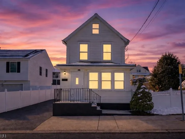 27 N 3Rd Ave, Manville Boro, NJ 08835