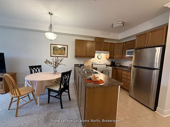 5th image of 91 Raglan St #303