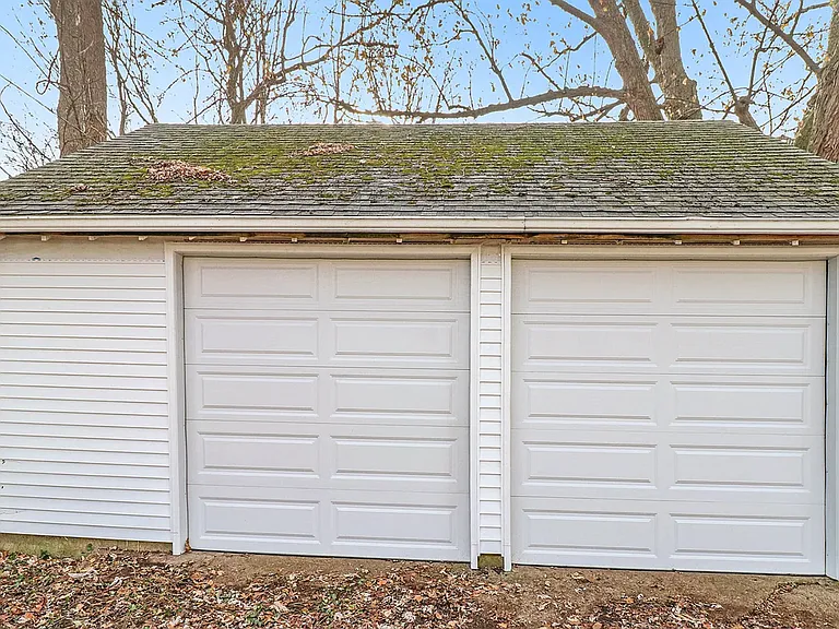 405 E Woodside St — Photo 15
