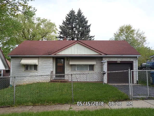 7238 W 113th St photo 1