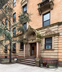 647 Vanderbilt Avenue in Prospect Heights