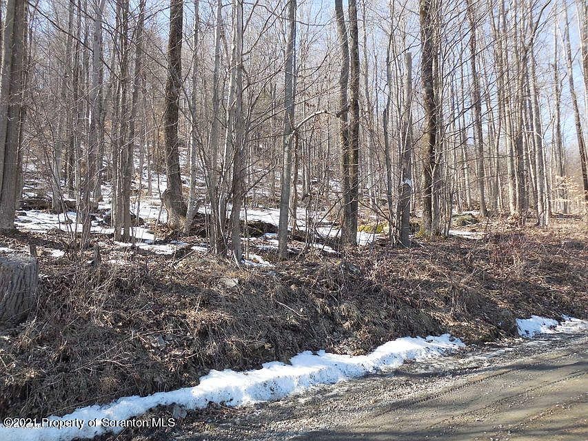 2nd image of Quarry Rd