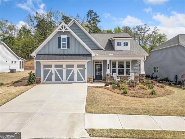 221 Hickory Bluffs Pkwy, Canton, GA 30114