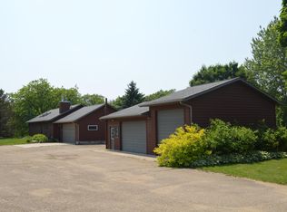 1180 60th St SW, Rochester, MN 55902