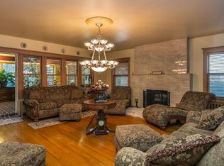 520 E 6th Ave, Mitchell, SD 57301