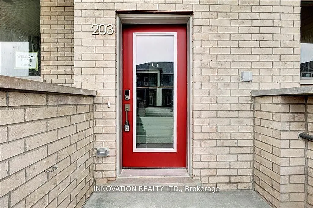 3 bed, $2,600 — Photo 2