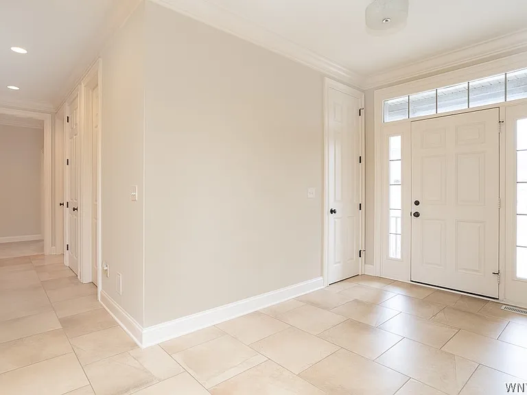 9 Hidden Creek Ct — Photo 4