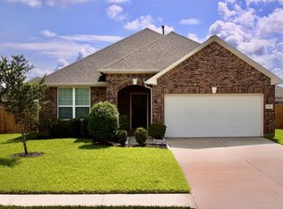 135 Rio Grande Dr, Baytown, TX 77523