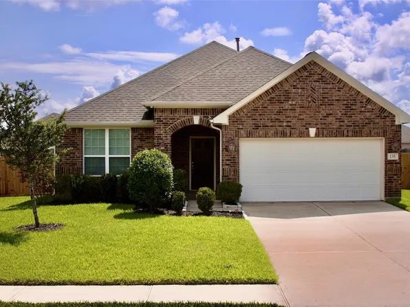 135 Rio Grande Dr, Baytown, TX 77523