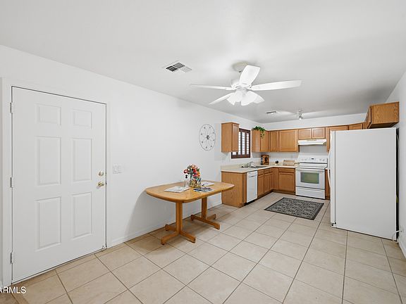 4th image of 3527 E BATTEN Road