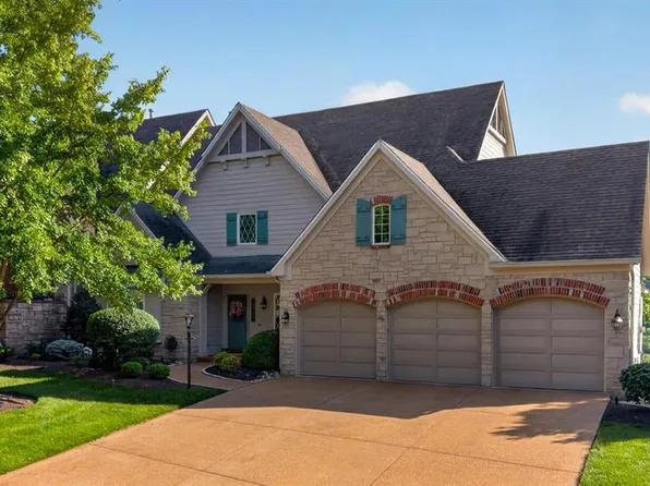 731 Bordeaux Cir, Saint Albans, MO 63073