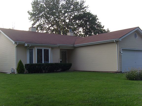 3rd image of 40404 N East Dr