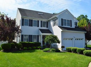5 Paul Pl, Middletown, NJ 07748