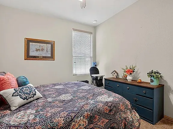 1606 San Francisco Ave — Photo 30