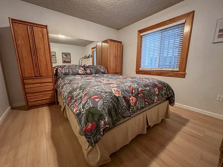 3355 Ocean Front Walk #F — Photo 16