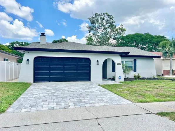 2333 Citrus Hill Rd, Palm Harbor, FL 34683