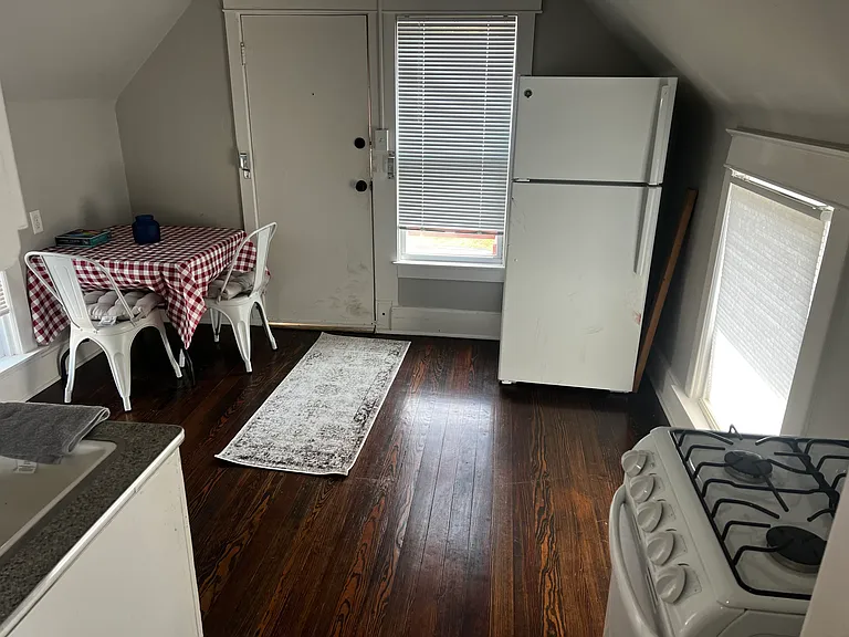 4313 Rainbow Blvd #2 — Photo 4