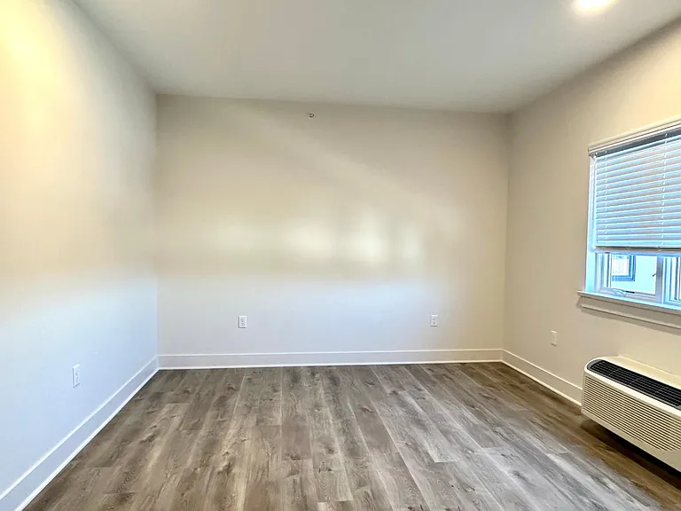 205 Stuyvesant Ave #302 — Photo 10