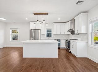54 Central St FLOOR 2, Waltham, MA 02453