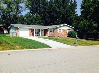 1536 Custer Dr, Saint Charles, MO 63303