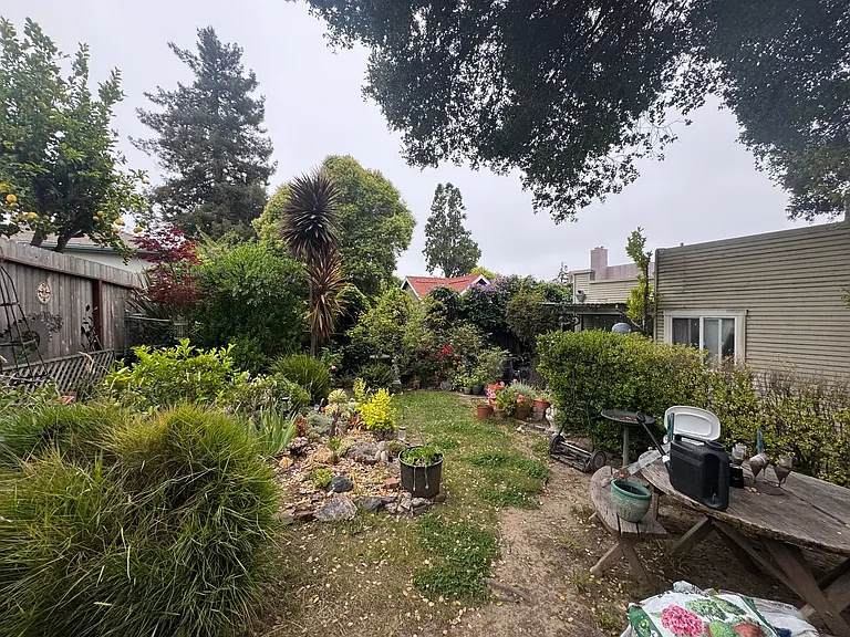 1007-1011 Everett Ave. — Photo 16