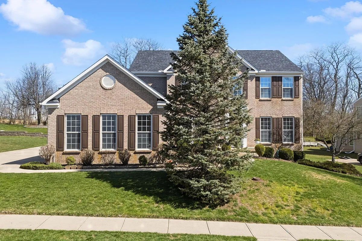 Building Photo - Forest Oaks Dr