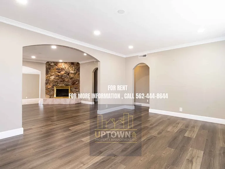 9415 Linden St — Photo 4