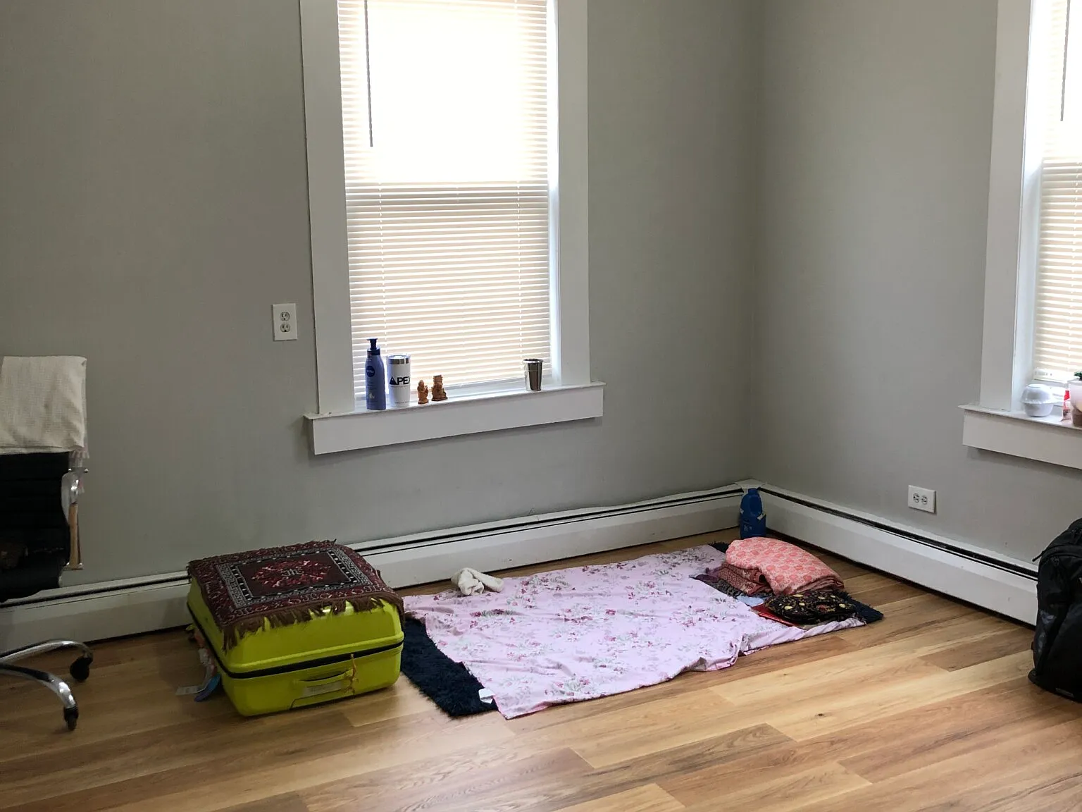 3 bed, 1.0 bath, $3,400 — Photo 3